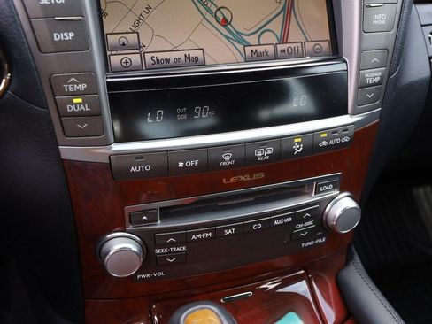Used 2012 Lexus LS 460 w/ Comfort Pkg RWD image 21