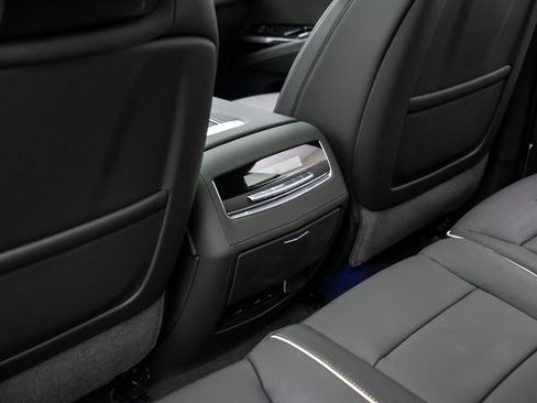New 2026 Cadillac Escalade ESV Sport w/ Touring Package AWD/4WD image 19