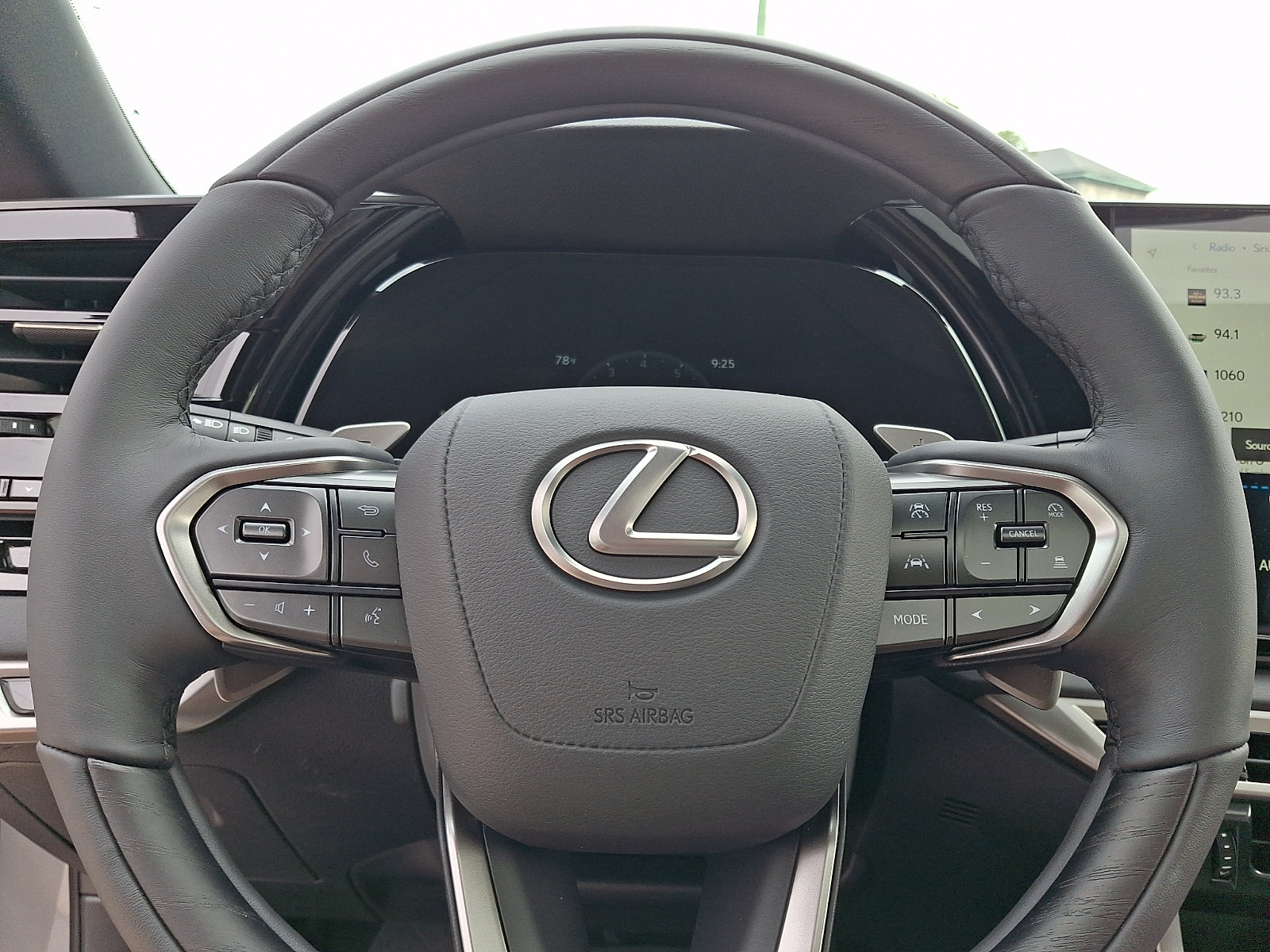 New 2026 Lexus RX 350 F Sport w/ Convenience Package AWD/4WD image 13