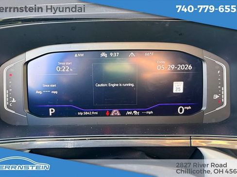 Used 2024 Volkswagen Taos SEL AWD/4WD image 15