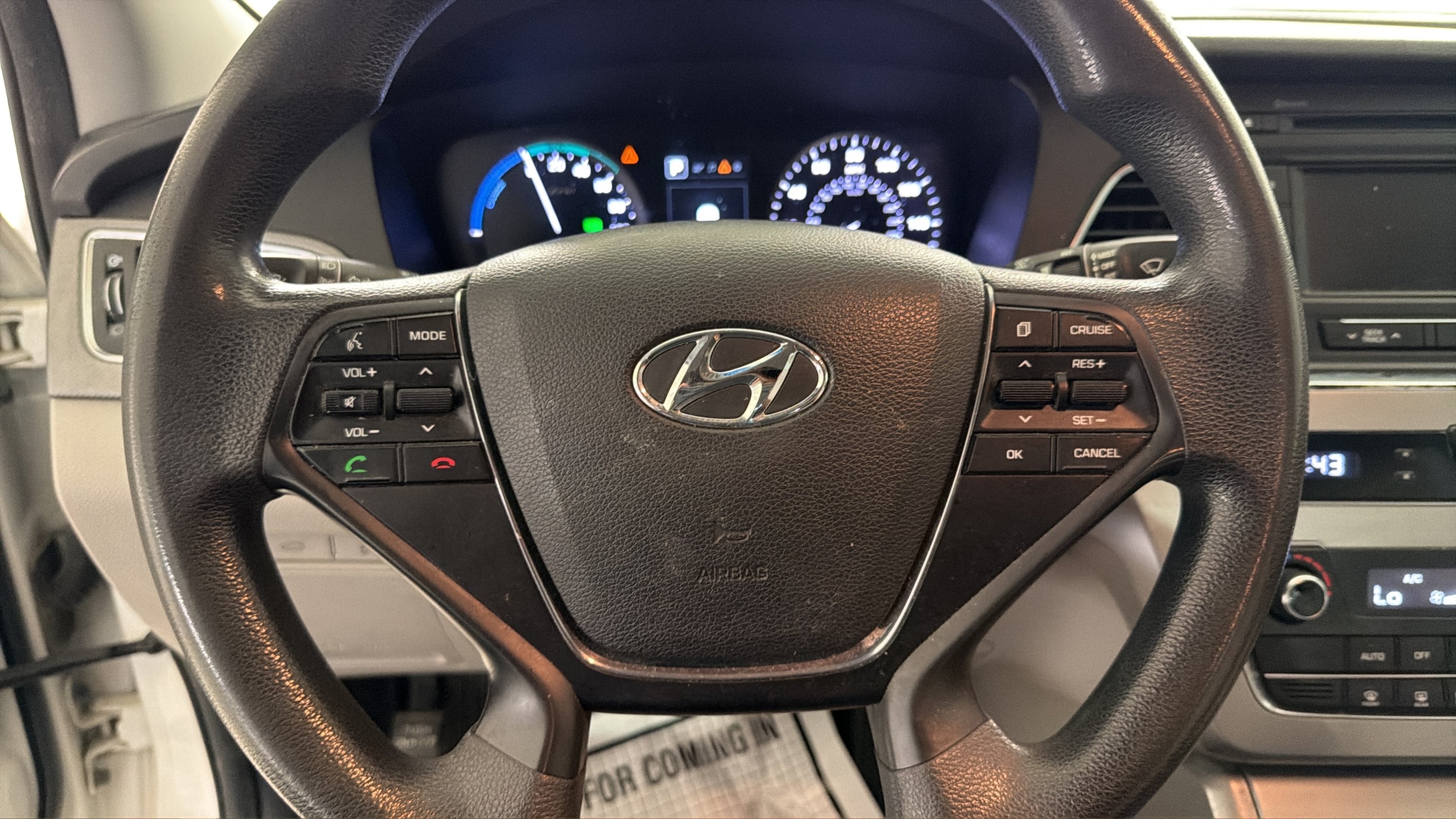 Used 2016 Hyundai Sonata SE FWD image 12