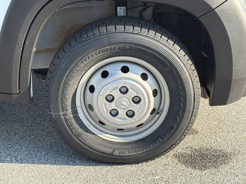 Used 2023 RAM ProMaster 2500 FWD image 12