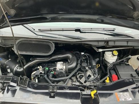 Used 2022 Ford Transit 350 XLT image 24