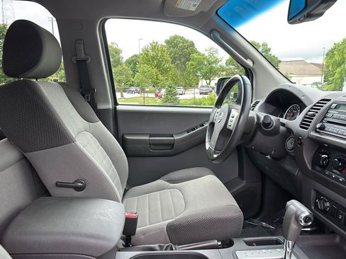 Used 2008 Nissan Xterra SE w/ Supplemental Air Bag Pkg AWD/4WD image 22