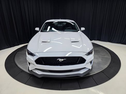 Used 2020 Ford Mustang GT Premium w/ GT Performance Package RWD image 9