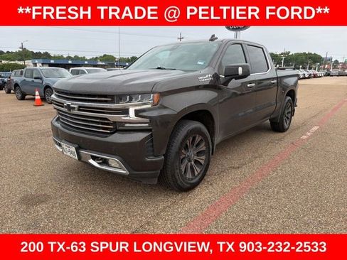 Used 2021 Chevrolet Silverado 1500 High Country w/ Technology Package AWD/4WD image 3