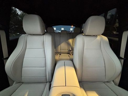 Used 2025 Mercedes-Benz GLE 450 4MATIC image 46