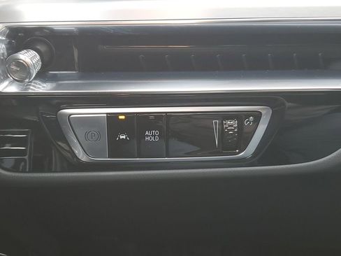 Certified 2024 Cadillac Lyriq Luxury w/ LPO, Floor Liner Package image 18