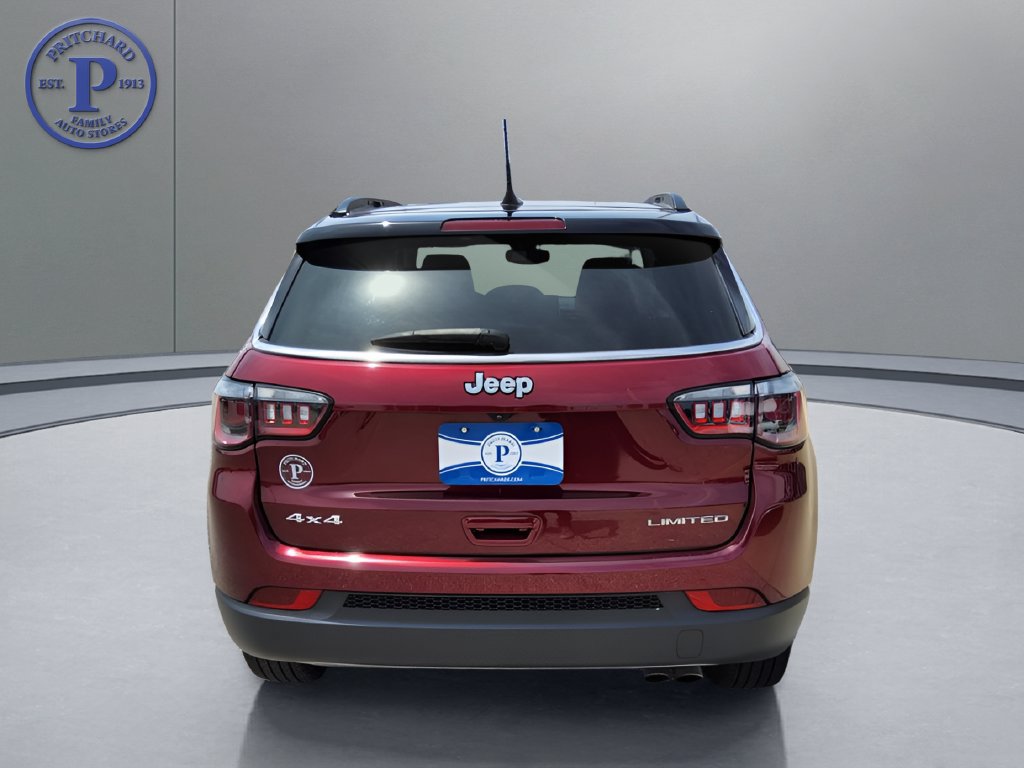 Used 2022 Jeep Compass Limited AWD/4WD image 6