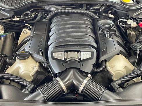 Used 2013 Porsche Panamera GTS image 43
