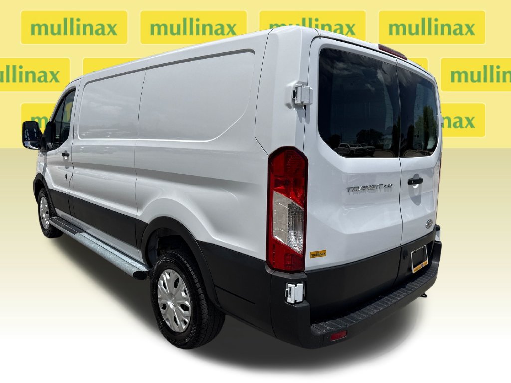 Certified 2025 Ford Transit 250 Low Roof w/ Exterior Upgrade Package RWD image 9