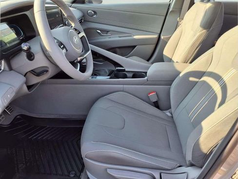 New 2026 Hyundai Elantra SEL Sport image 10