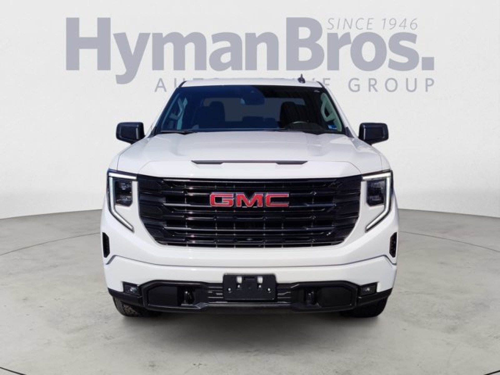 Used 2023 GMC Sierra 1500 Elevation AWD/4WD image 8