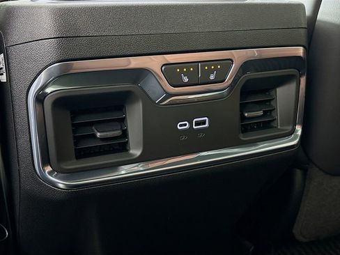 New 2026 GMC Sierra 2500 Denali Ultimate image 26