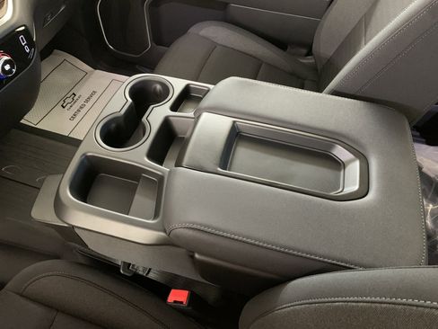 New 2026 GMC Sierra 2500 SLE image 30