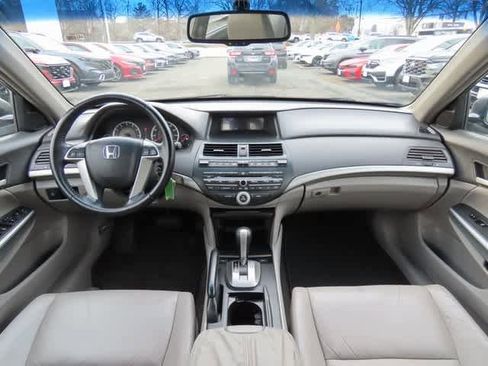 Used 2009 Honda Accord EX-L image 17