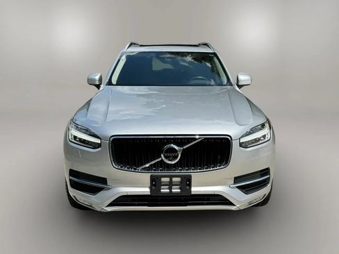 Used 2017 Volvo XC90 T6 Momentum w/ Vision Package AWD/4WD image 3