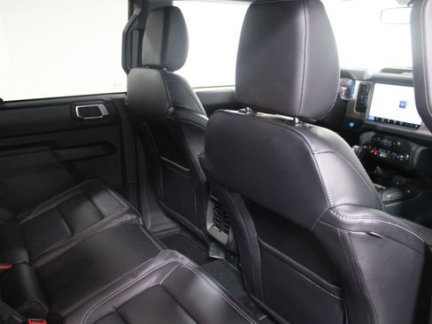 New 2025 Ford Bronco Outer Banks image 32