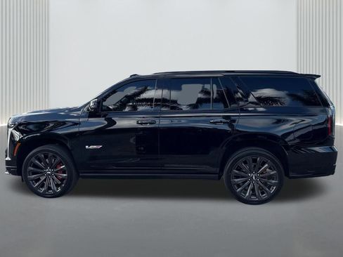 Used 2025 Cadillac Escalade V image 8