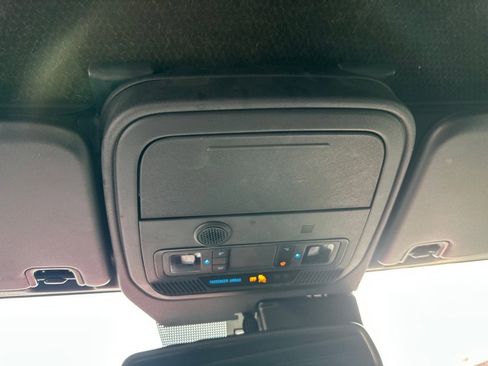 Certified 2023 Ford Bronco Outer Banks w/ Sasquatch Package image 20