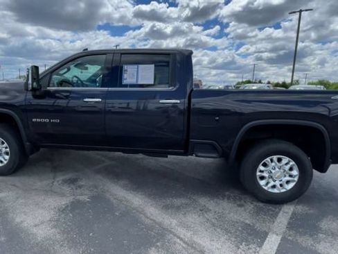 Used 2024 Chevrolet Silverado 2500 LTZ AWD/4WD image 7
