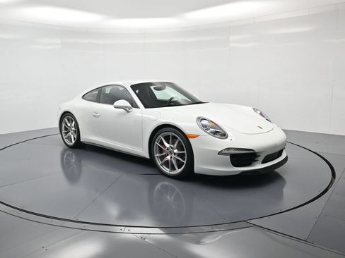 Used 2015 Porsche 911 Carrera 4S AWD/4WD image 36