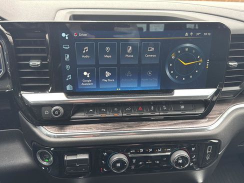 Used 2023 Chevrolet Silverado 1500 LTZ w/ LTZ Premium Package image 15