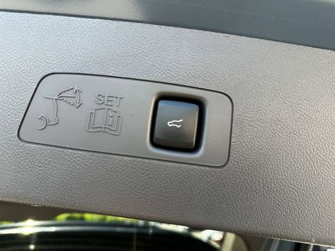 Certified 2023 Lincoln Corsair AWD w/ Equipment Group 101A image 45