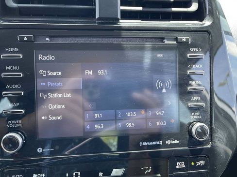 Used 2020 Toyota Prius Prime LE FWD image 12