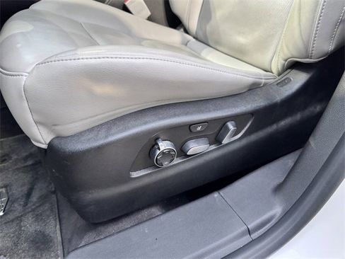 Used 2023 Cadillac XT4 Premium Luxury w/ Technology Package image 20
