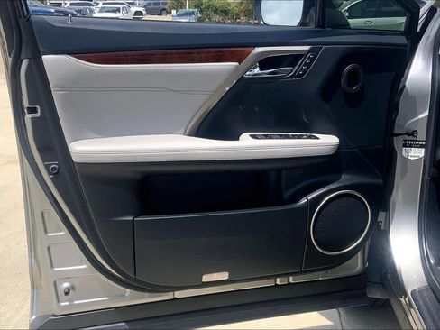 Used 2019 Lexus RX 350L image 25
