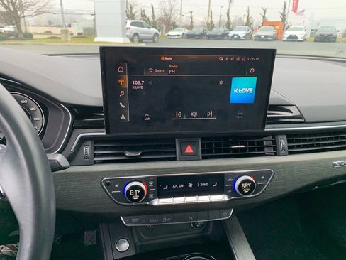 Used 2023 Audi A4 2.0T Premium Plus image 11