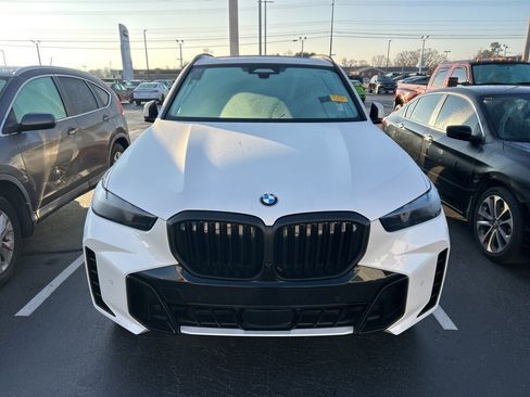 Used 2025 BMW X5 sDrive40i w/ M Sport Package image 13