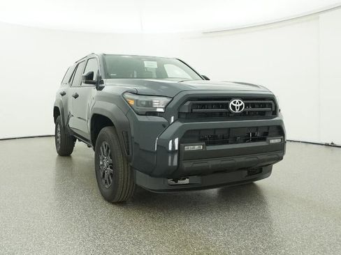 New 2026 Toyota 4Runner SR5 image 30