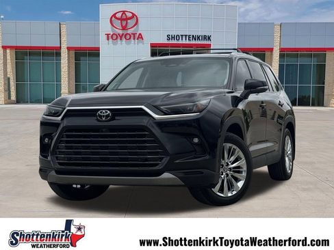 Used 2024 Toyota Grand Highlander AWD image 1