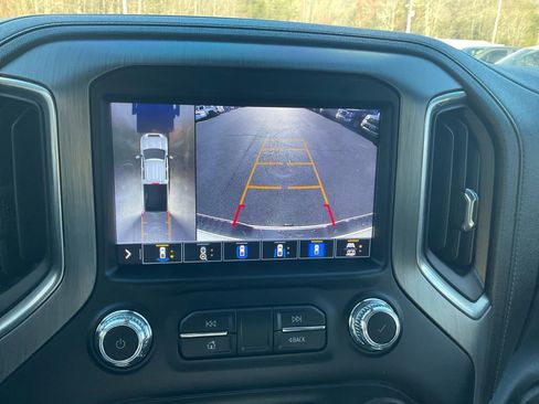 Used 2022 GMC Sierra 3500 Denali w/ Denali Ultimate Package AWD/4WD image 24