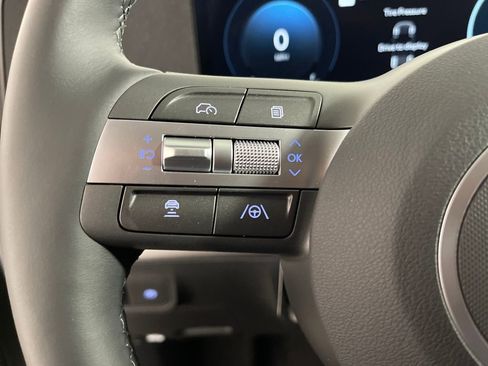 New 2026 Hyundai Kona Limited FWD image 28