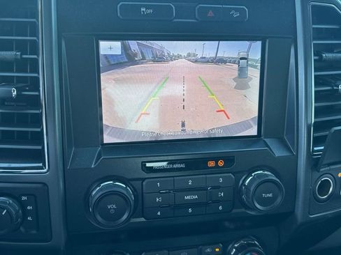 Used 2022 Ford F250 XLT w/ XLT Premium Package AWD/4WD image 8