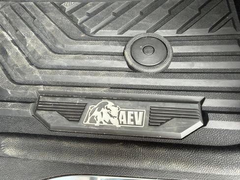 Used 2024 GMC Sierra 2500 AT4X w/ AT4X AEV Edition AWD/4WD image 7