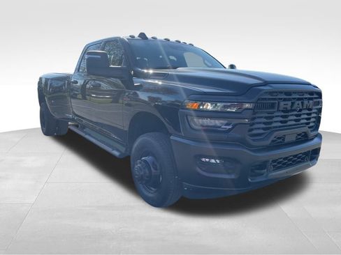 New 2026 RAM 3500 Tradesman image 7