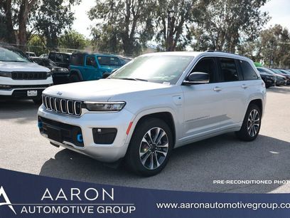 Used 2023 Jeep Grand Cherokee Overland w/ Advanced Protech Group III