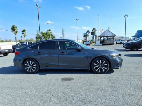 Used 2023 Honda Civic EX image 9