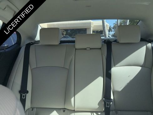 Used 2025 Lexus ES 300h w/ Premium Package FWD image 21