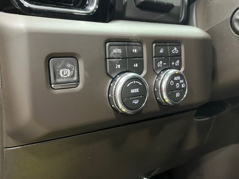 New 2026 GMC Sierra 1500 Denali AWD/4WD image 15