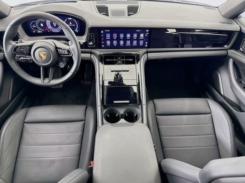Certified 2025 Porsche Panamera 4 AWD/4WD image 27