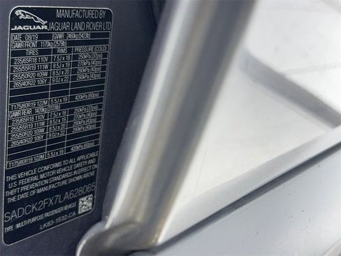 Used 2020 Jaguar F-PACE Prestige image 55