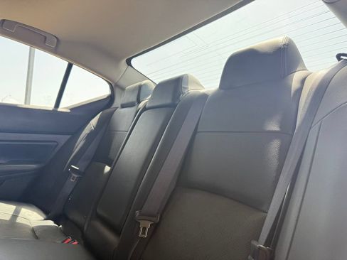 Used 2023 Nissan Altima 2.5 SL FWD image 18