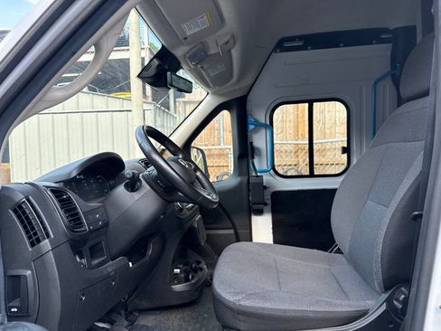 Used 2024 RAM ProMaster 3500 w/ Delivery Van Package FWD image 13
