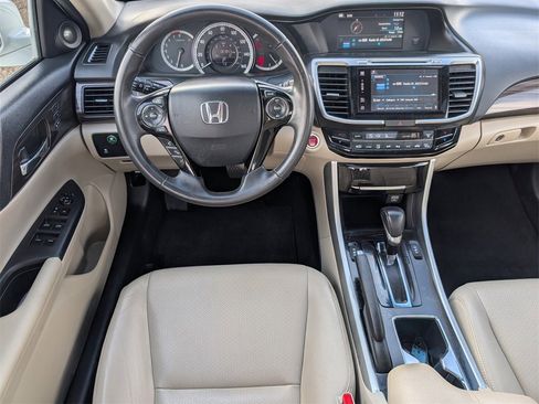 Used 2017 Honda Accord EX-L image 28