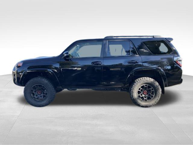 Used 2024 Toyota 4Runner TRD Off-Road Premium w/ TRD Black Wheel Package (TMS) AWD/4WD image 9